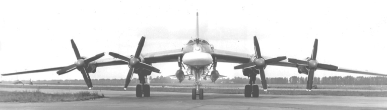 (Mengenal lebih jauh) Tupolev Tu-95 and Tu-142 Bear