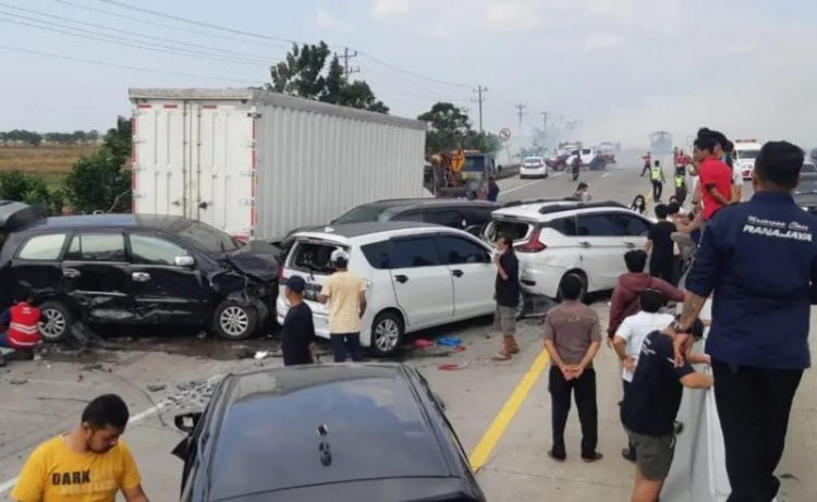 Kecelakaan Beruntun di Tol Pejagan, Tewaskan Anak Dari Pejabat Kejagung 