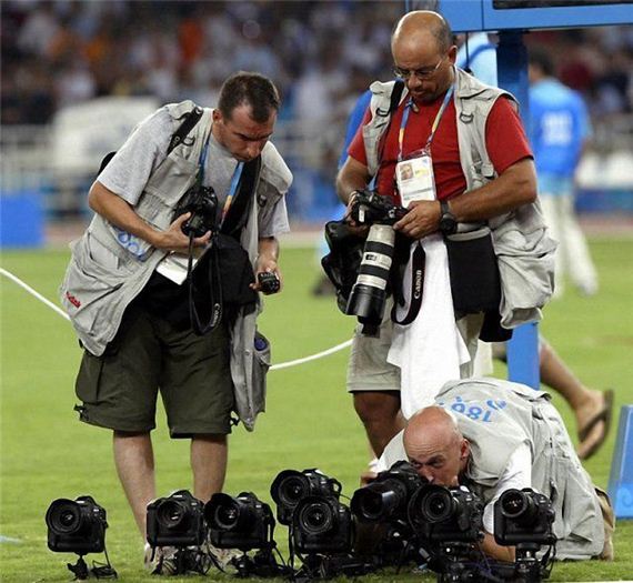 (Kumpulan Foto-Foto) Gaya Fotografer Paling Bikin Ngakak