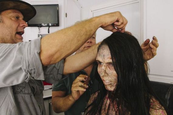 MakeUp Zombie serial &quot;The Walking Dead&quot;.. Check di mari!!!