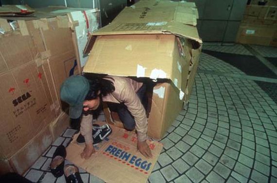 Japan Undercover II, The Box Men of Shinjuku Station