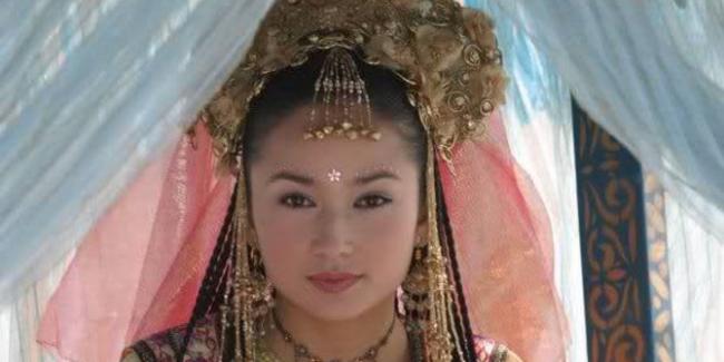 kisah-putri-uighur-pilih-mati-daripada-ditiduri-kaisar-china