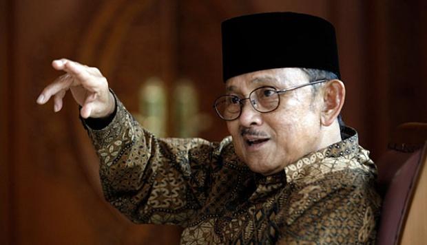 Kisah Bapak Habibie Menguatkan Rupiah