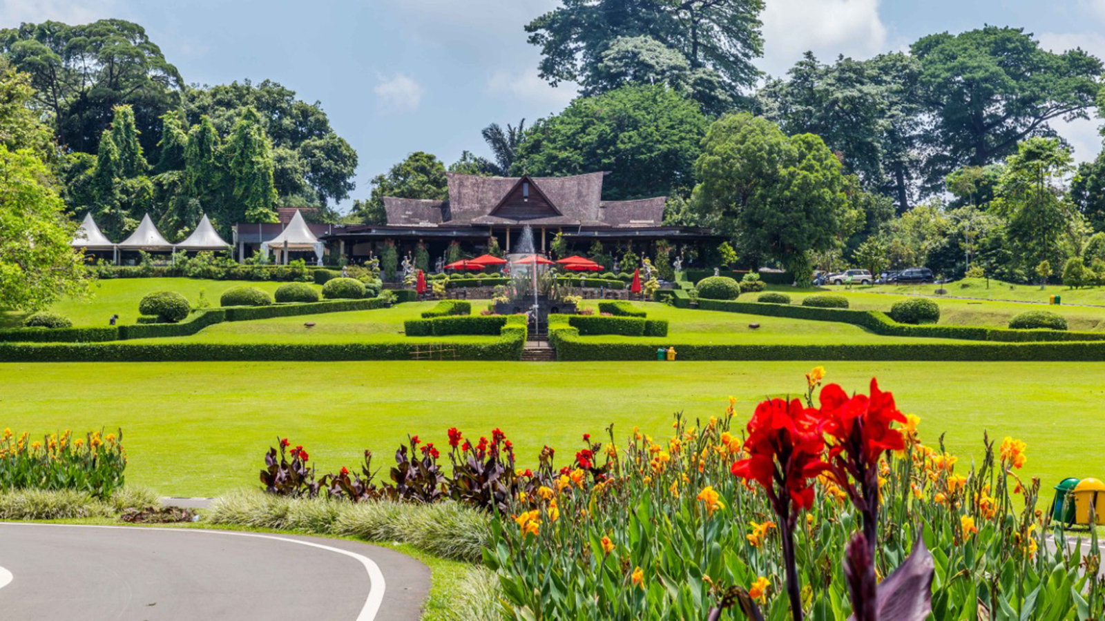 the-bogor-botanical-garden-salah-satu-kebun-raya-tertua-di-asia-tenggara