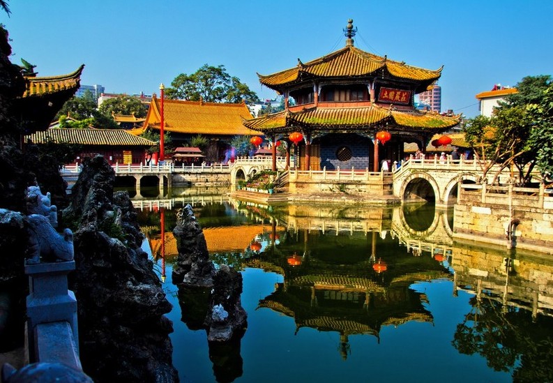 Liburan ke China, Jangan Lewatkan Tempat Wisata di Kunming China Berikut!