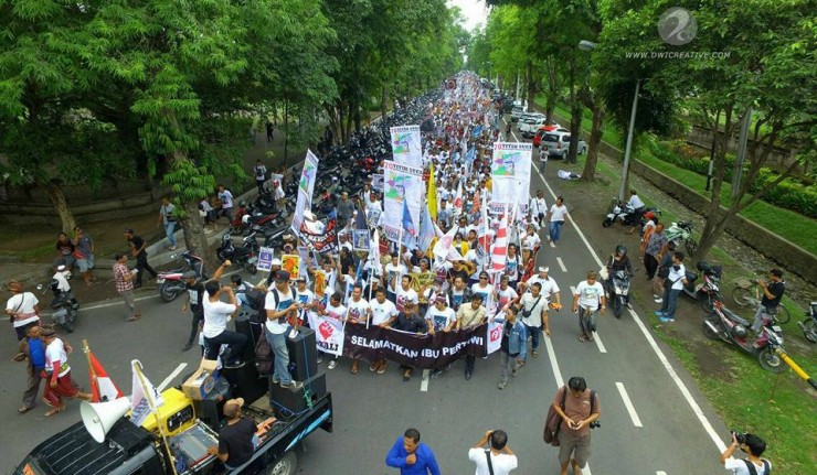 bali-dan-lombok-menentang-reklamasi