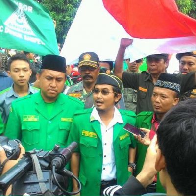 Warga Gresik Tolak Pembentukan pengurus FPI