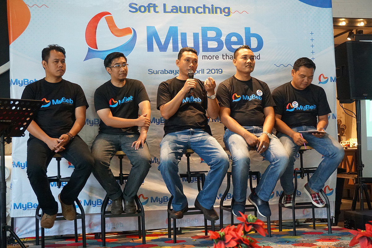 Cinta Yang Menghasilkan Pulsa