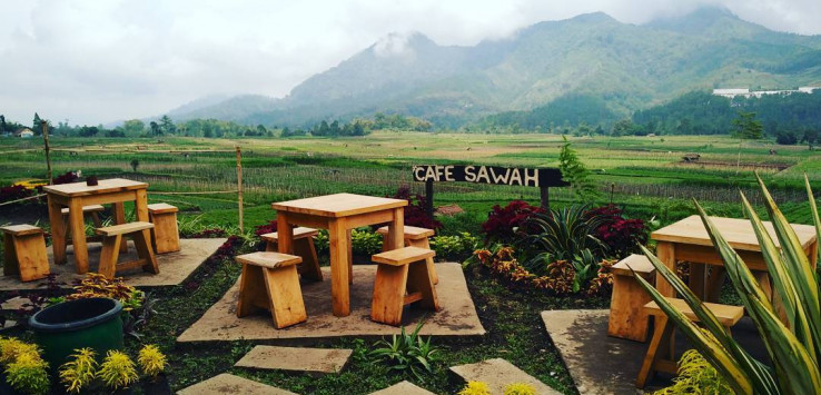 17 Café dan Restoran romantis di Malang dengan Pemandangan Spektakuler