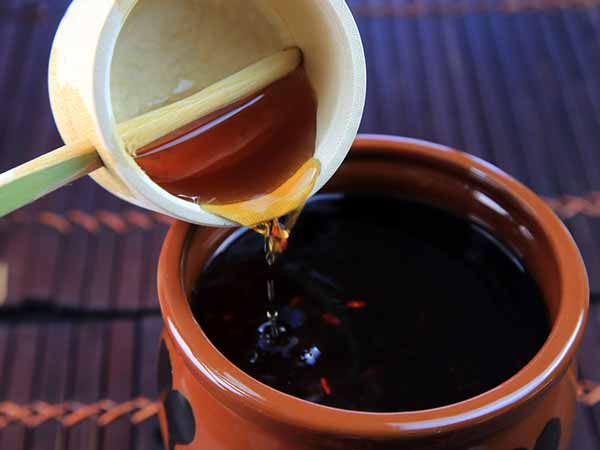 Trik Mudah Usir Semut dari Dapur Anda!