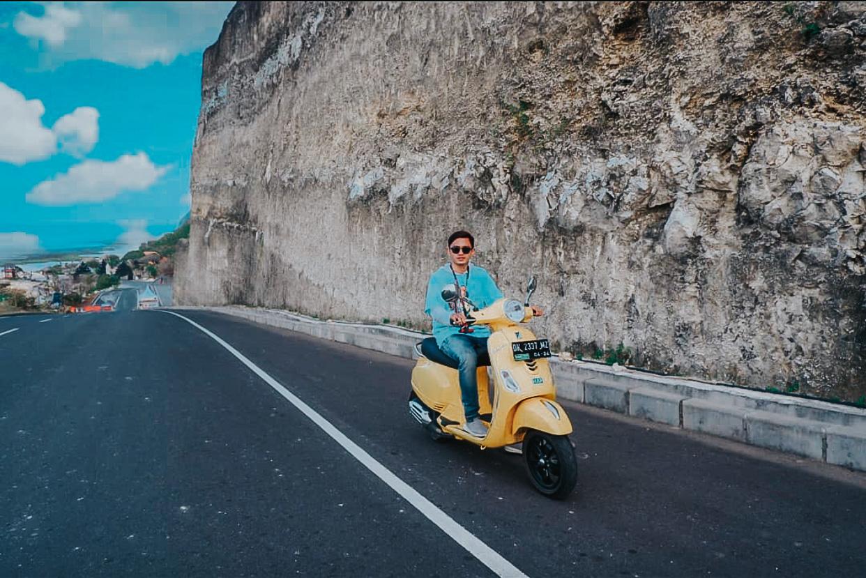 Perjalanan #BikinBanggaIndonesia Naik Motor Ke Pantai Pandawa Nusa Dua