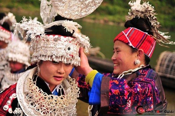 5 Ritual Pacaran Aneh di Dunia