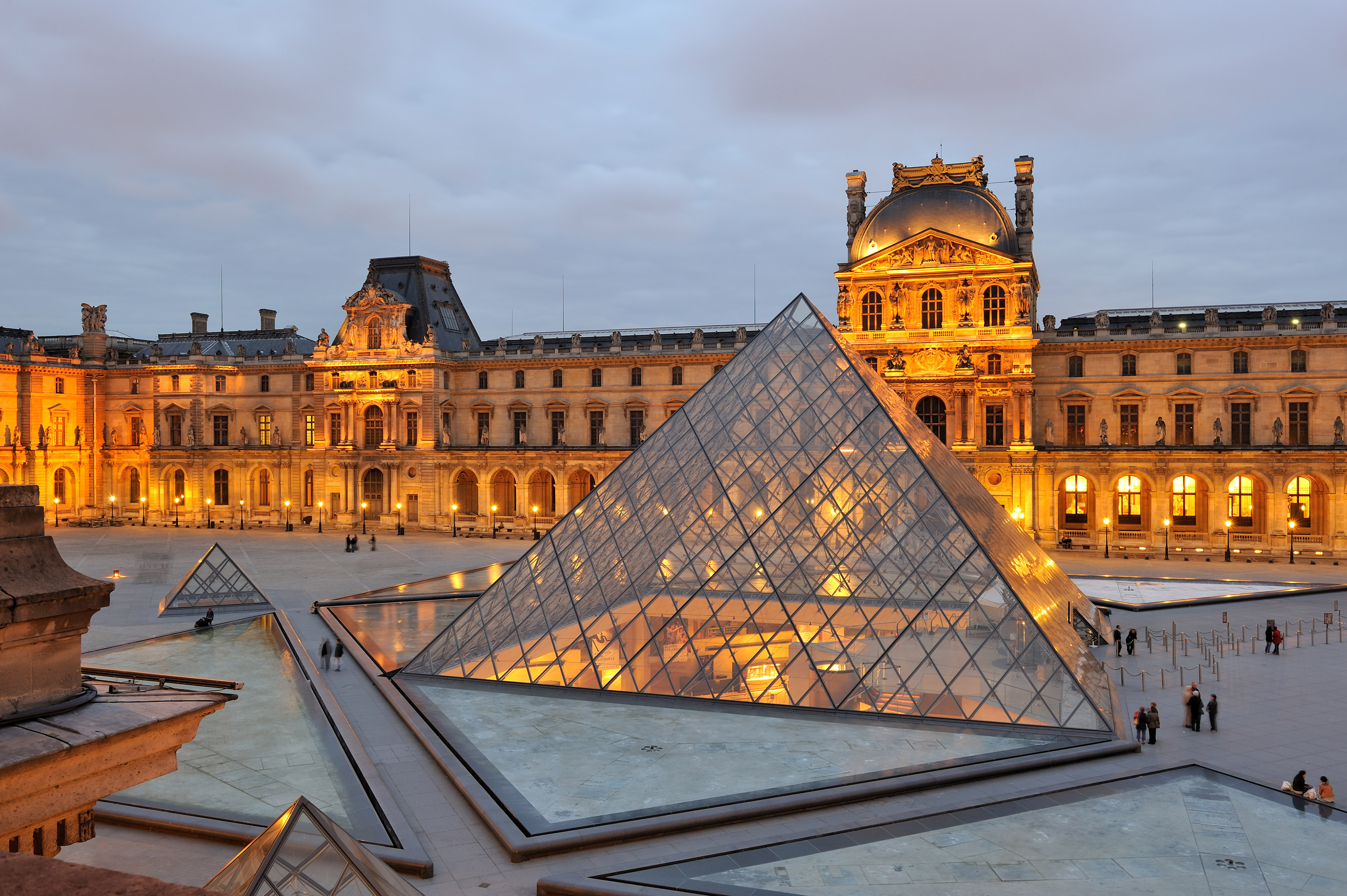 Tempat - Tempat Keren di Paris