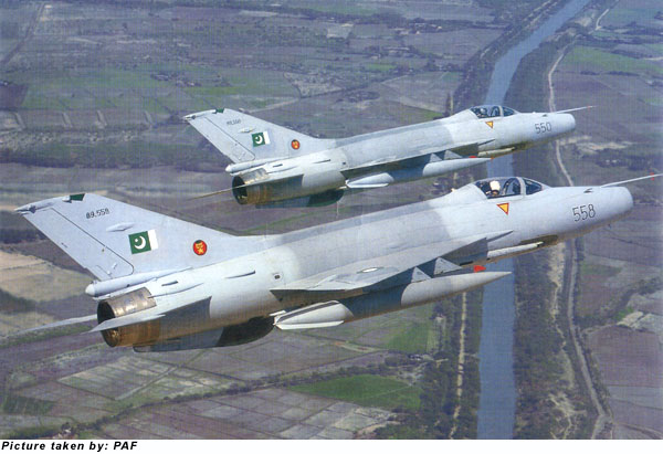 Pakistan's JF-17 Is The Ultimate MiG-21 Jet Fighter