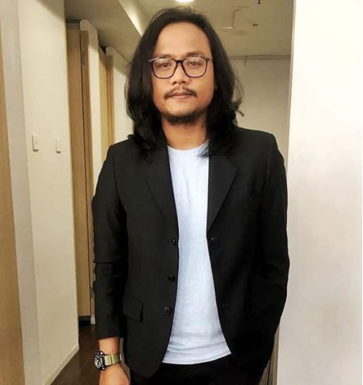 punya-suara-mirip-ahmad-dhani-ini-dia-10-potret-dan-fakta-ope-the-voice