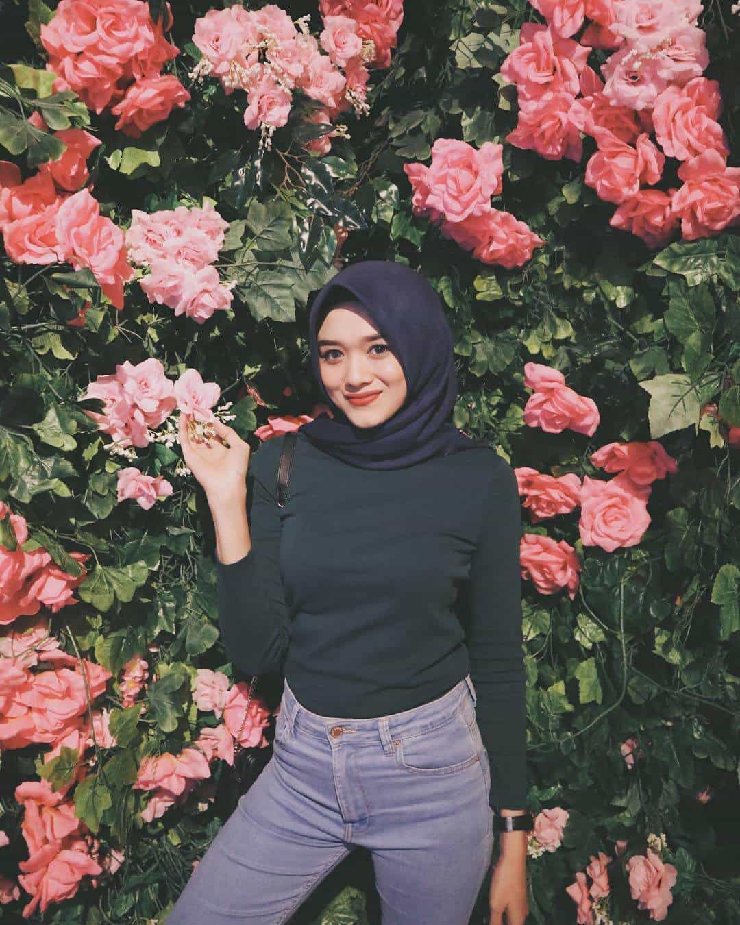 10 Foto Artis Cantik Arida Nuraini