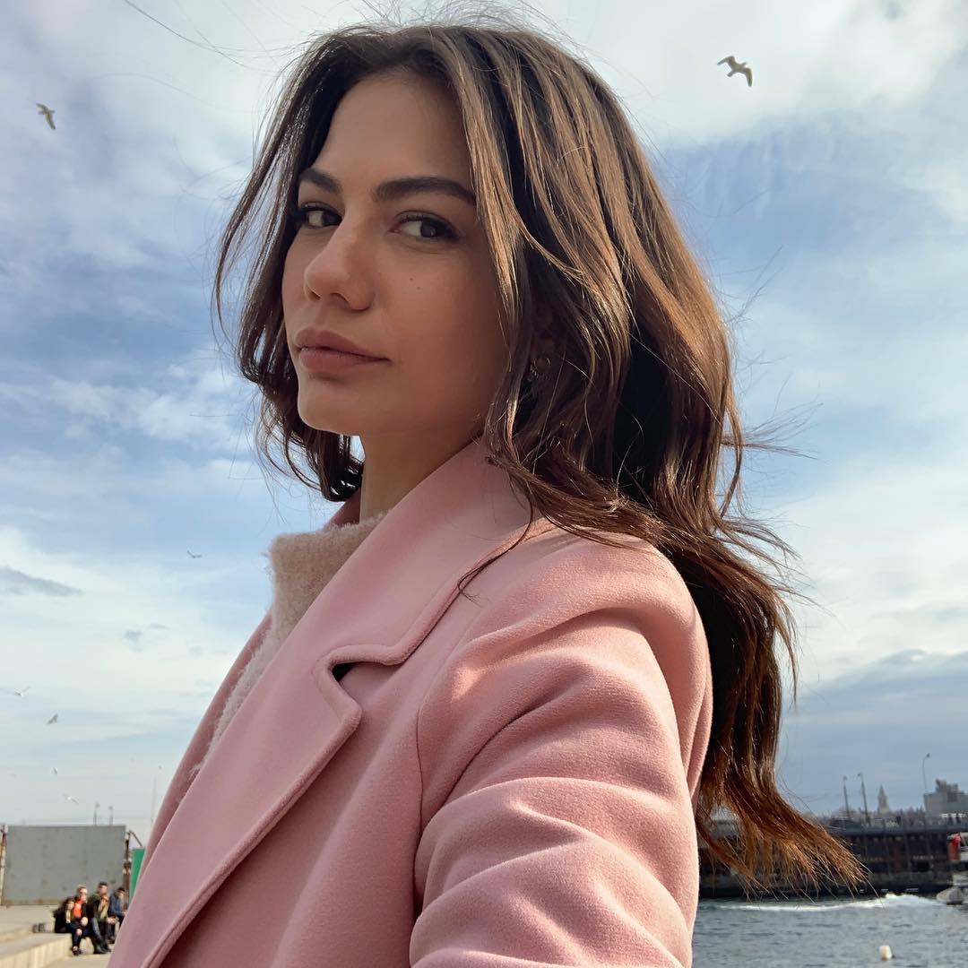 10 potret Demet Özdemir, Artis Turki