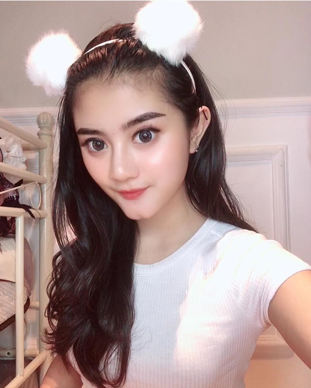 jadi Pembantu di Ini Sahur, Ini 10 Foto Pedangdut Ghea Youbi