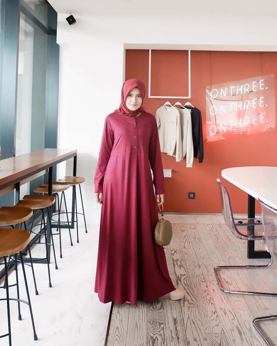 10-foto-cantik-silvia-anggraini-sosok-aliya-di-para-pencari-tuhan-jilid-12