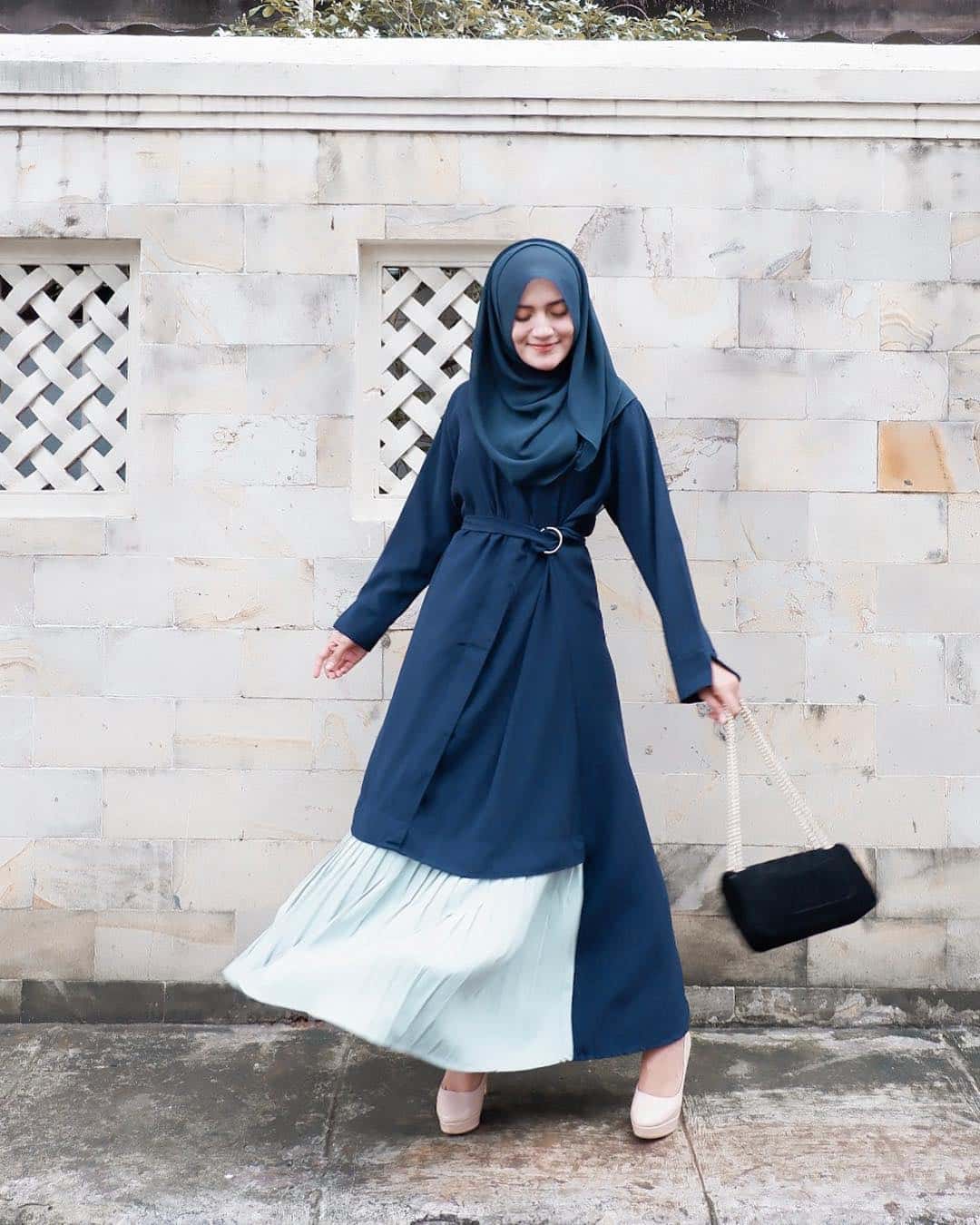 10 Foto Cantik Silvia Anggraini, Sosok Aliya di Para Pencari Tuhan Jilid 12