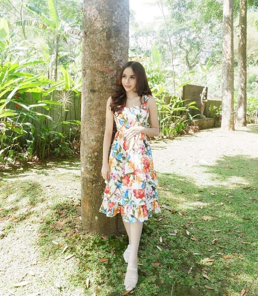 10 Potret Apristiyah, Pacar Guntur Triyoga