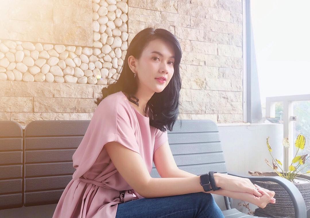 Foto Artis cantik Imaz Fitria