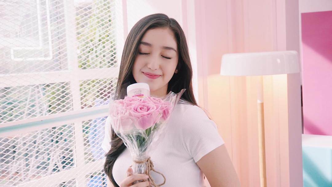 5 Potret Cantiknya Ranty Maria