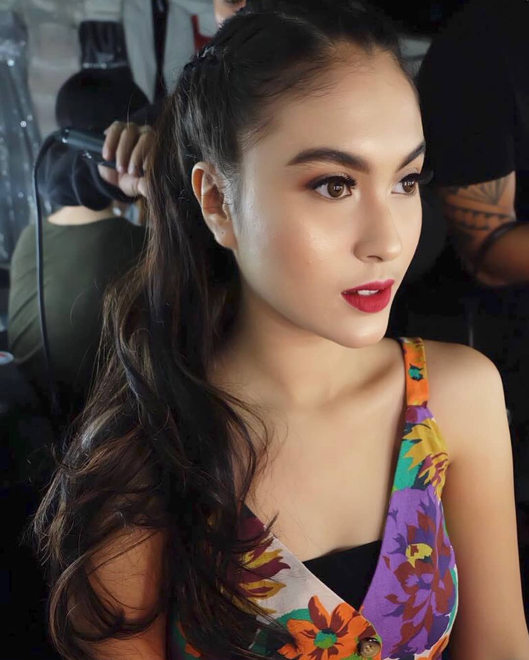 profil-dan-biodata-marcella-daryanani-artis-blasteran-india-dan-china
