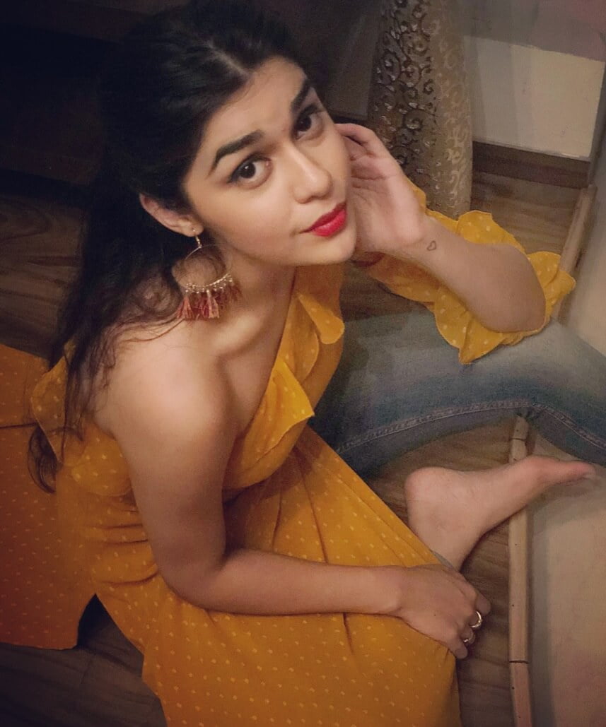 Potret Eisha Singh, Pemeran Zara di Drama Ishq Subhan Allah