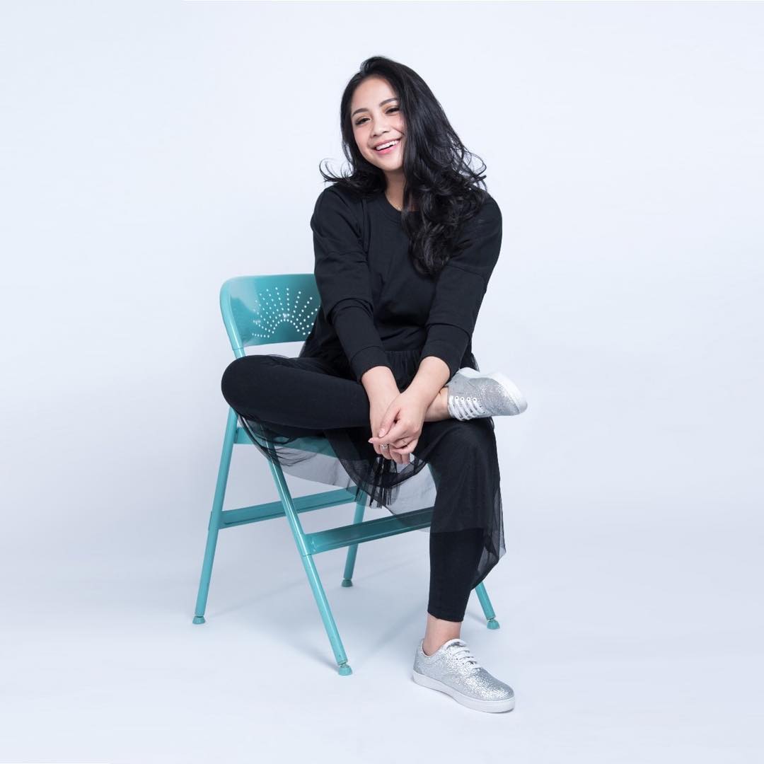 biodata-dan-profil-nagita-slavina