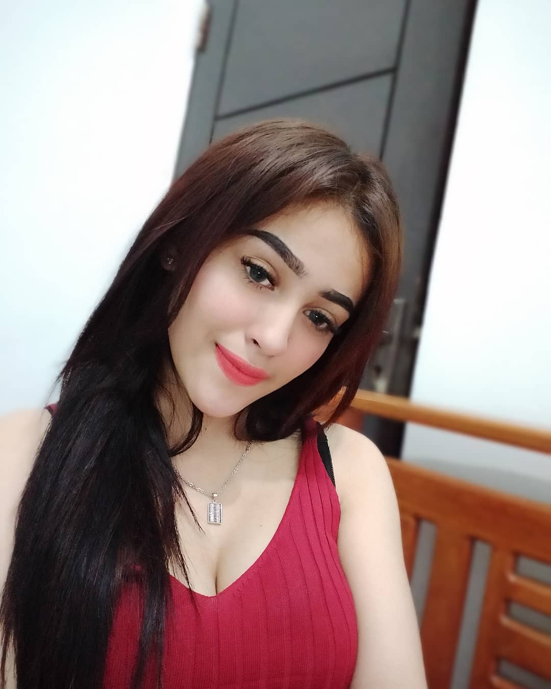 5 Potret Seksi Kania Dewi Pemeran Intan di Preman Pensiun 4