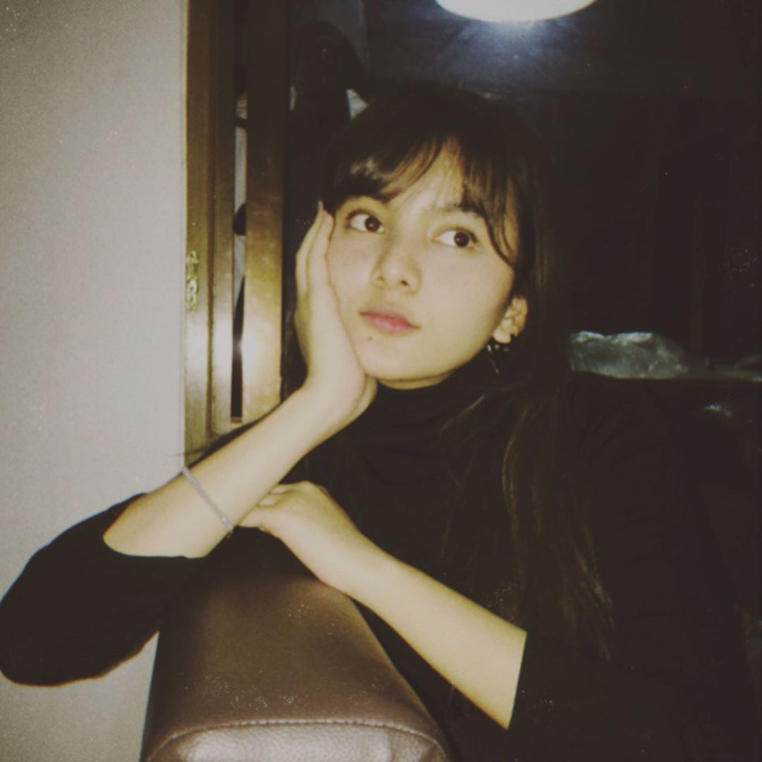 5 Pesona Cantik Nabila Zavira, Pesinetron Muda yang Jago Akting