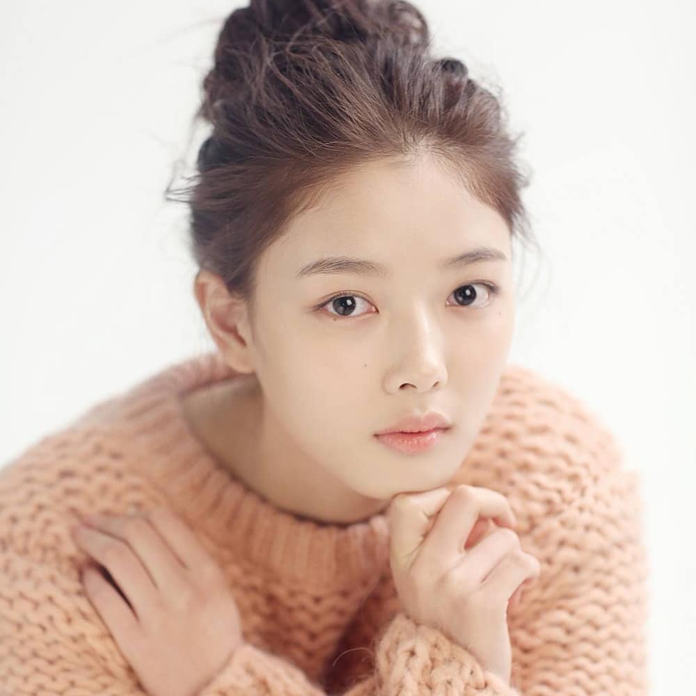 Begini 5 Transformasi Kim Yoo Jung dari Kecil Hingga Dewasa