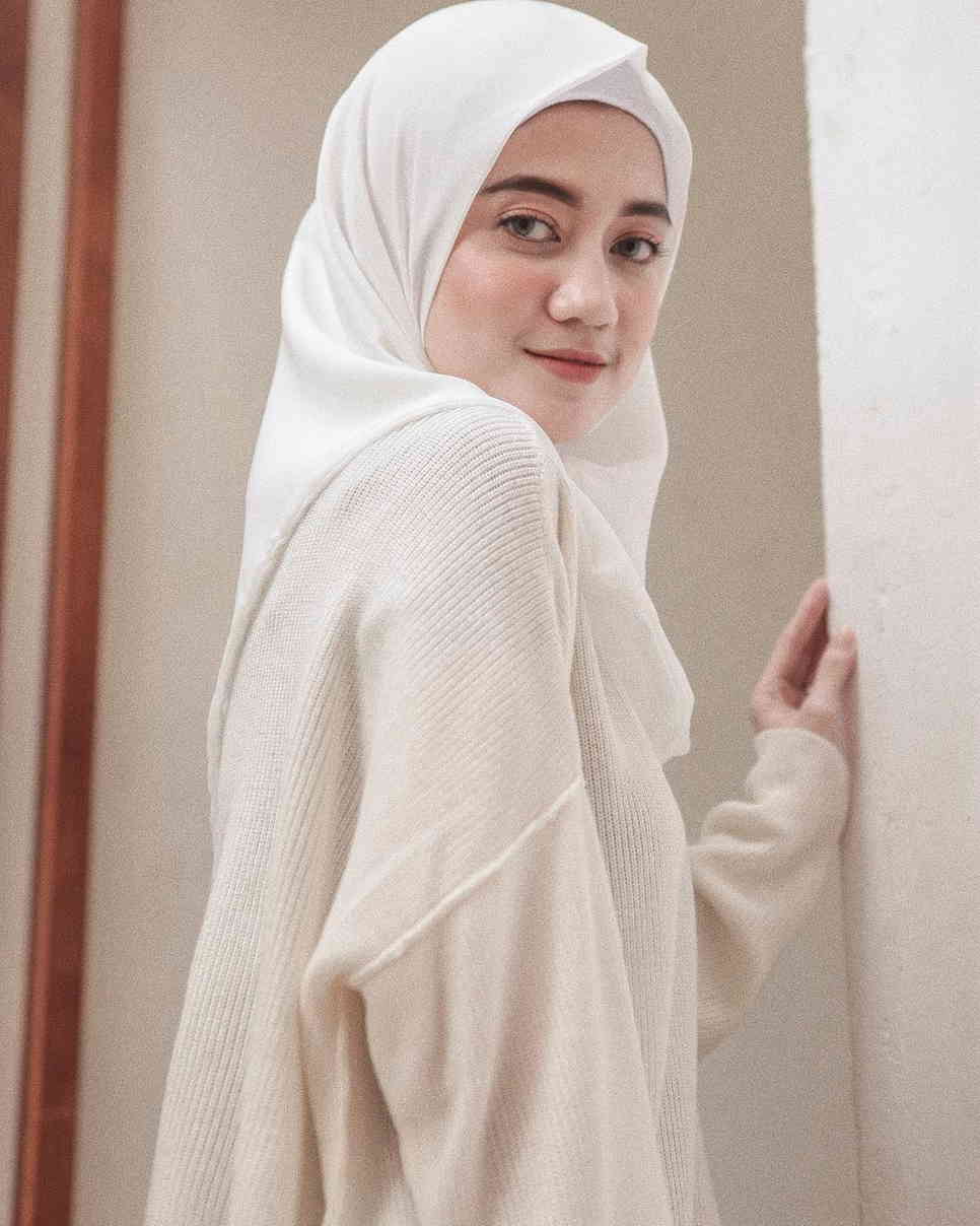 Kini Berhijrah, 5 Potret Sindy Havresthino Eks Princess Bikin Pangling