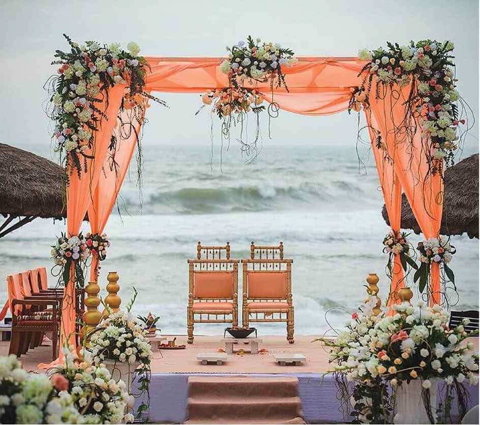 Bosan Garden Party? 5 Dekorasi Pernikahan Beach Party Bisa Jadi Solusinya