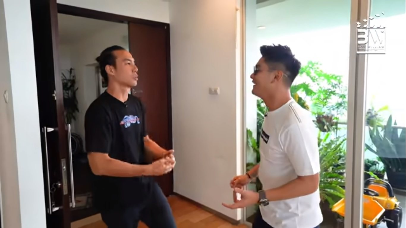 5-potret-rumah-daniel-mananta-homey-dan-banyak-tanaman