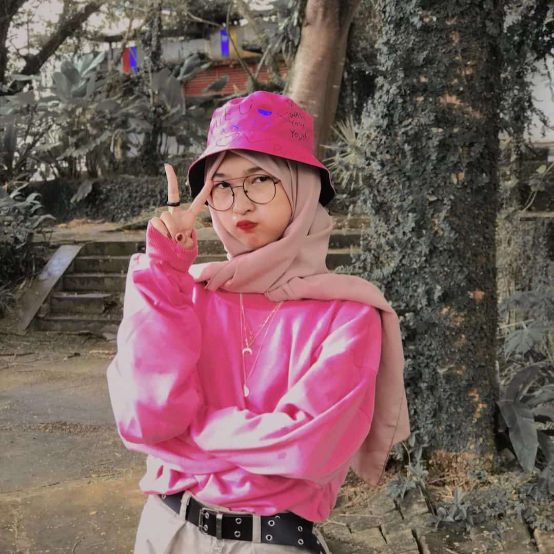 5 Potret Juy Putri, Seleb TikTok yang Viral Karna Konten Drama Romantis