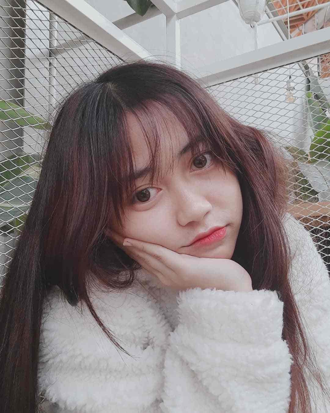 5 Potret Imut Cacil Billyeonnie, Seleb Tiktok yang Jago Menirukan Suara Tokoh Kartun