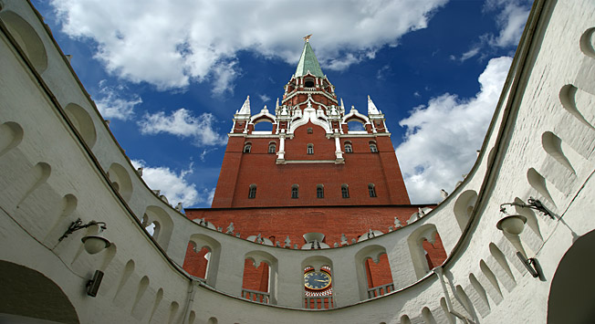 Jadi Simbol Kekuatan Rusia, Inilah Keindahan Istana Kremlin yang Bersejarah
