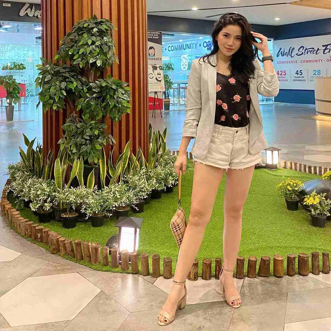 5 Potret Menawan Marissa Brigitta, Adik Celine Evangelista yang Eksis