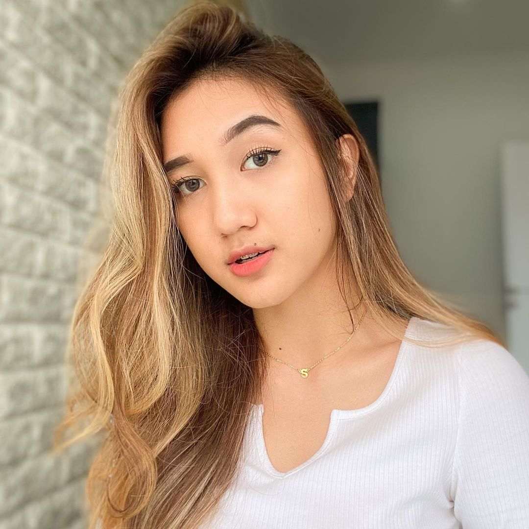 5 Pesona Menawan Seses Rapunzel, Seleb TikTok yang Pernah Jadi Cheerleader
