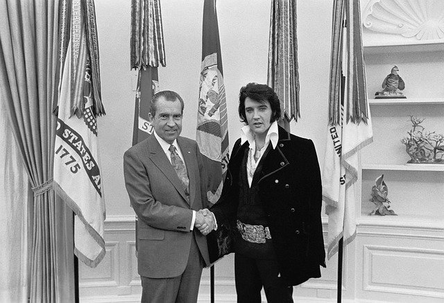 Elvis Presley, Dikenal Sebagai King of Rock ‘n Roll dan Pernah Menjadi Tentara