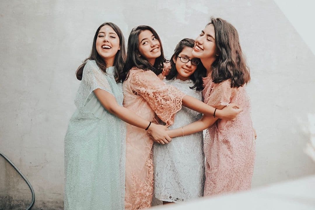 5 Pesona Nilover Judge, Selebgram Curi Perhatian Adik Nessie Judge