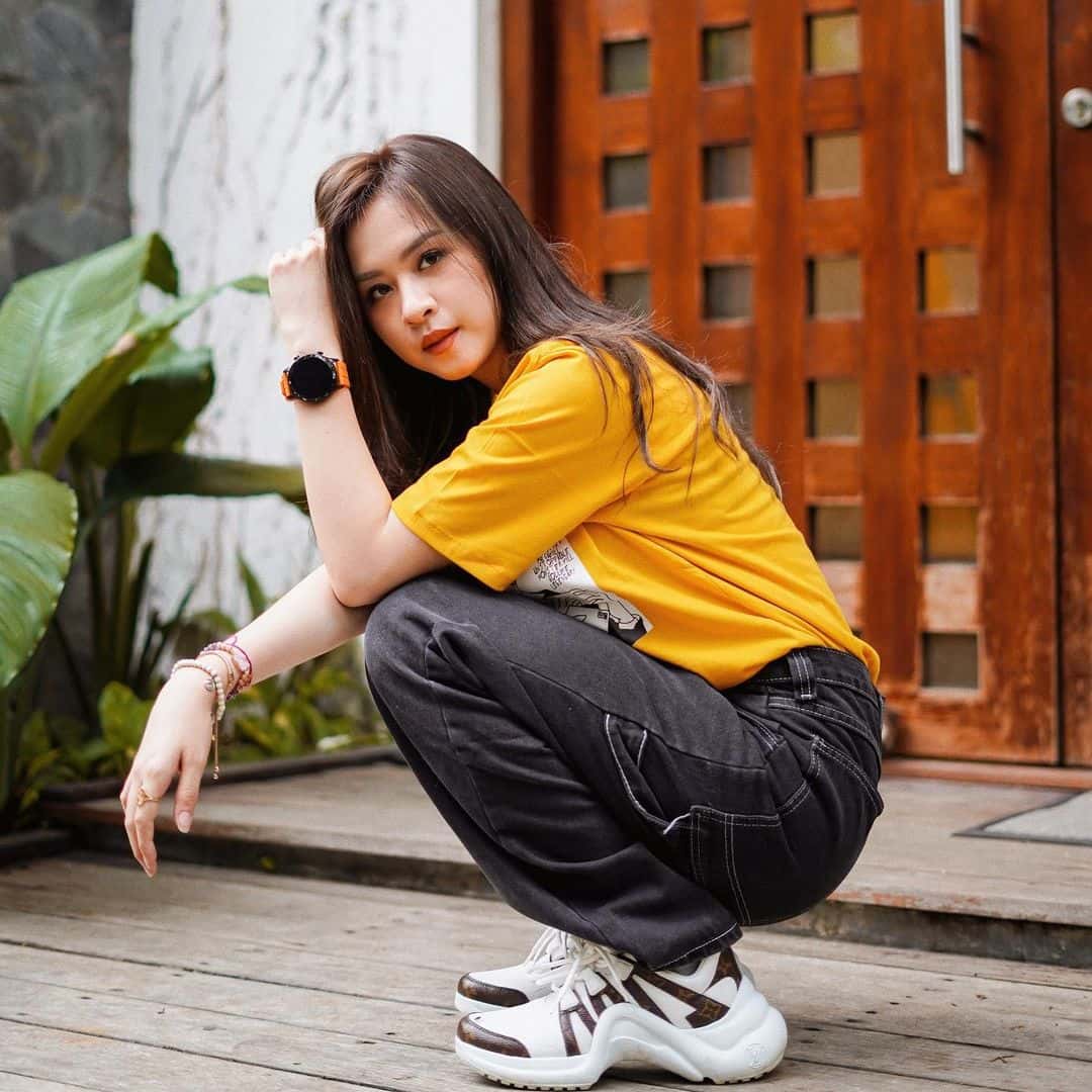 5 Potret ONIC Mute, Pro Player Ladies yang Memikat Hati