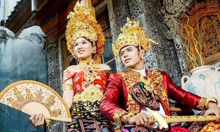 Kebanggaan, 5 Pakaian Adat Bali Beserta Aksesorisnya yang Punya Banyak Filosofi