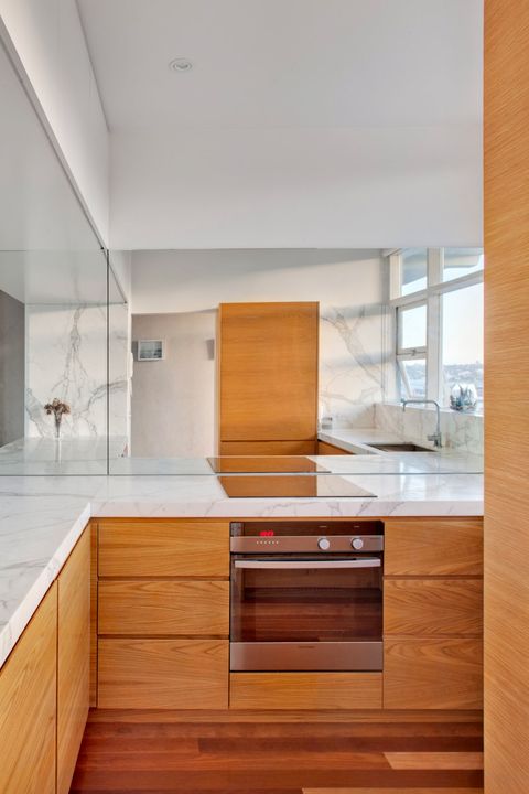 5 Kombinasi Motif Keramik Dapur, Bikin Masak jadi Nyaman
