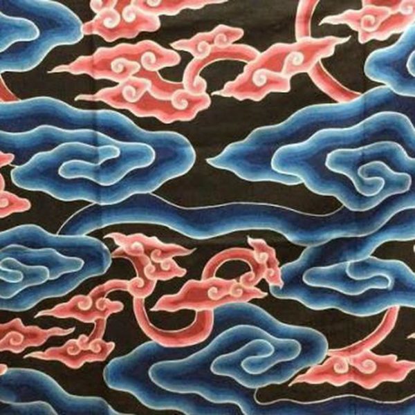 Keunikan Batik Megamendung, Motif Khas Cirebon yang Terinspirasi dari Awan
