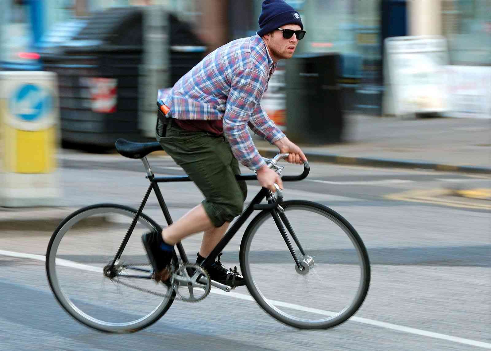Gaya Hidup Hipster, Berpenampilan Nyentrik dan Berjiwa Seni