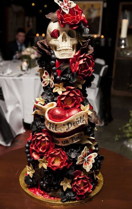 5 Kue Pernikahan yang Bikin Gagal Paham, Jadi Gak Romantis Deh