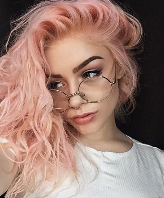 5 Warna Rambut untuk Kulit Kuning Langsat, Bisa Ombre Juga